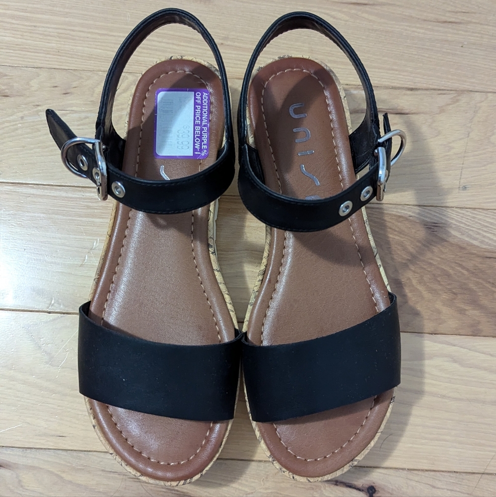 Unisa sandals